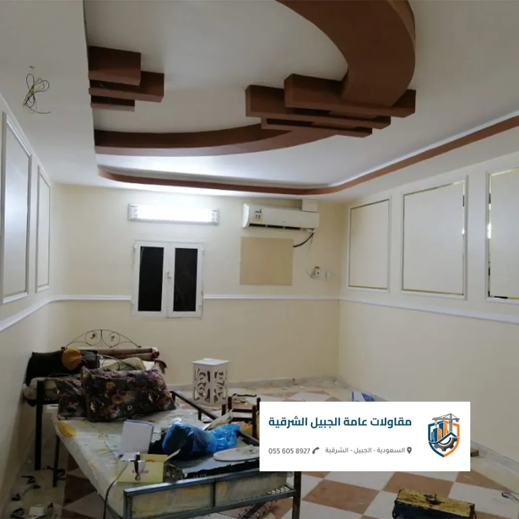 غرف نوم رئيسية مصبوغة بـ اصباغ الجبيل ألوان باستيل ناعمة وقابلة للغسل.